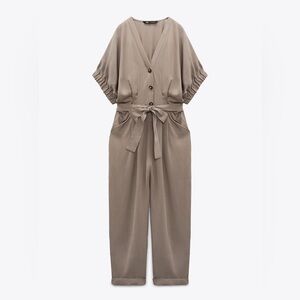 🌸Zara jumpsuit beige